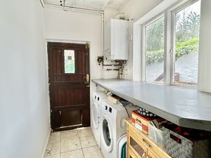 Utility Room- click for photo gallery